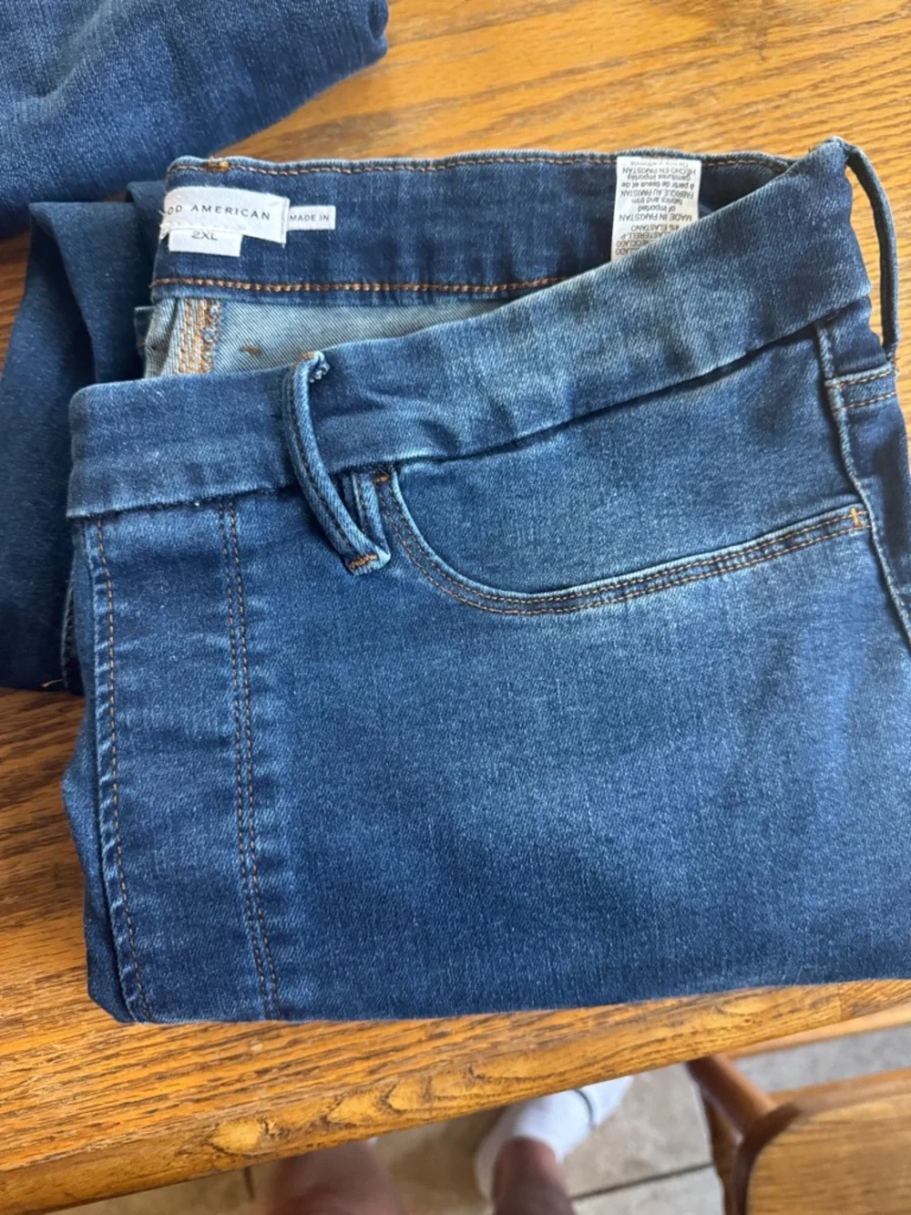 2X Good American Women’s Blue Straight Stretch Jeans - Picture 3 of 3